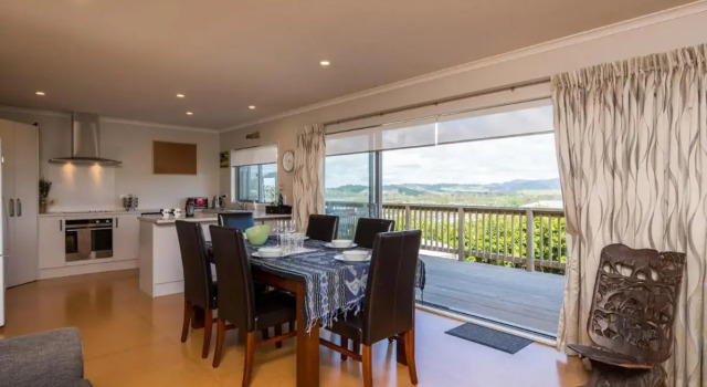 Driftwood Views - Mangawhai Heads Holiday Home, Забронировать Отель Мангафаи Хедс Kaipara