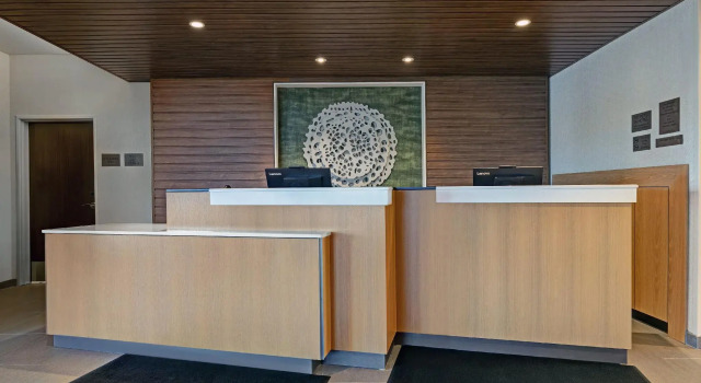 Fairfield by Marriott Inn & Suites Denver Airport at Gateway Park, Prenota Hotel Hotel a Denver con piscina, Piscina
