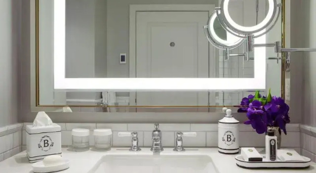 Люкс Classic InterContinental New York Barclay Hotel by IHG
