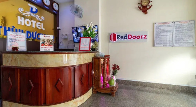 RedDoorz near Lotte Cinema Cong Hoa