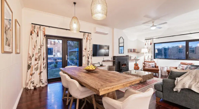 Esto House, Buchen Sie Hotel Crafers Adelaide Hills