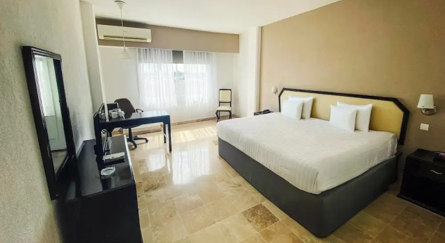 Двухместный полулюкс Days Inn by Wyndham Tuxtepec