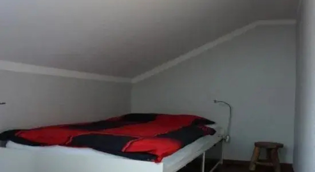 Bed And Rooms