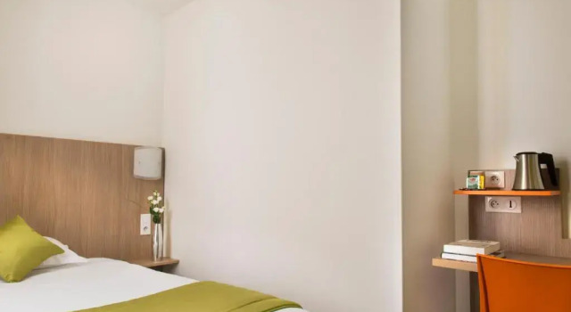Одноместный номер Standard Hotel Bel Oranger Gare de Lyon