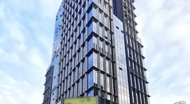Hong Lake Metro station, Luohu Shuibei International Jewelry City, Rezerwuj Hotel Hotele w Shenzhen z parkingiem, Parking