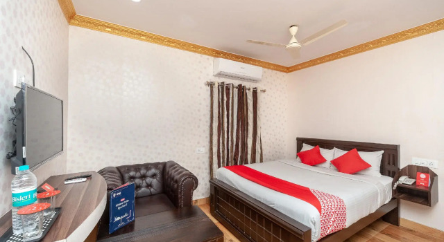 Capital O 9259 The Redfox Hotel, Забронировать Отель Отели штата Тамилнада с завтраком, Завтраки
