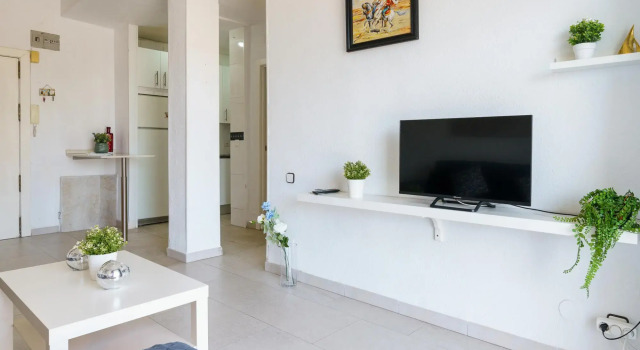 MalagaSuite Benalmadena Relax & Sun, Забронировать Отель Отели Бенальмадена 4 звезды, рядом с Гавань Пуэрто-Марина в Бенальмадене, 4*