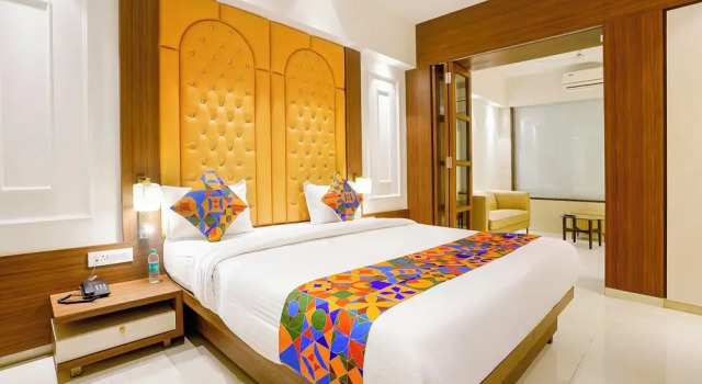 FabHotel Shubham Comforts, Забронировать Отель Отели штата Махараштры 3 звезды, 3*