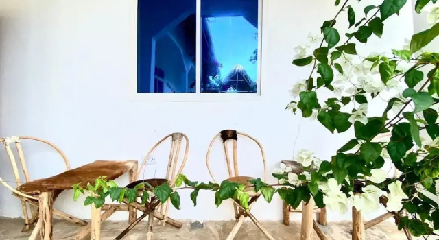 Dragonfly, Забронировать Отель Джамбиани Zanzibar Central