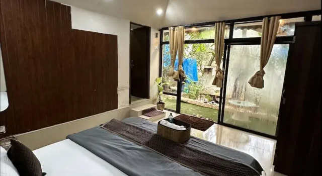 Номер Deluxe XOXO Hostel