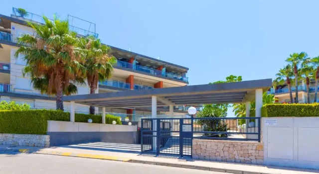 Апартаменты Happy - Apartment With Shared Pool in Oliva Nova