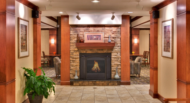 Staybridge Suites Davenport by IHG, Забронировать Отель Отели Иллинойс 3 звезды, 3*