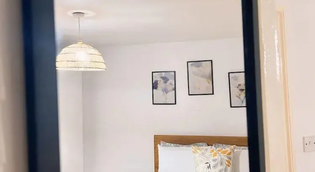 Cozy London Apartment - Central Location, Varaa Huoneisto Asunnot kohteessa Merseyside, Huoneisto