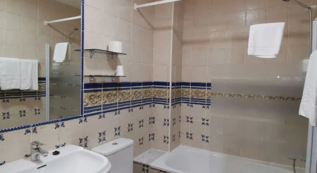 Номер Economy Hotel El Angliru
