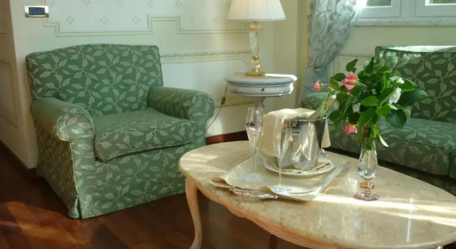 Люкс с видом на море Suite Hotel Nettuno