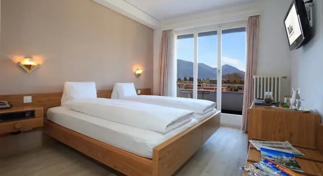 Ascona Lodge, Pool & Garden Retreat, Забронировать Отель Аскона Locarno Ascona Losone