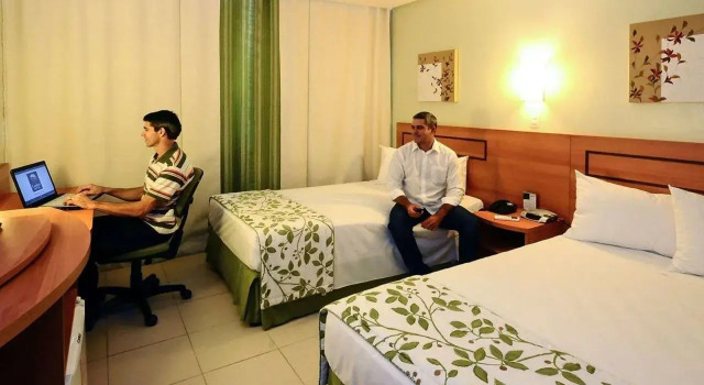 Comfort Hotel Manaus, Prenota Hotel Hotel a Foresta Amazzonica con colazione, Colazione