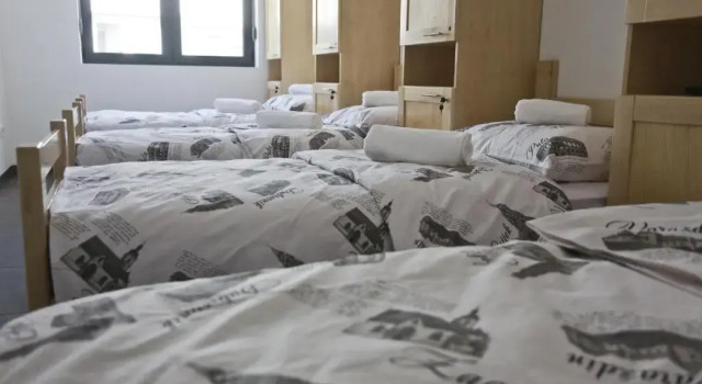 Standard Vierer Zimmer Hostel Moving