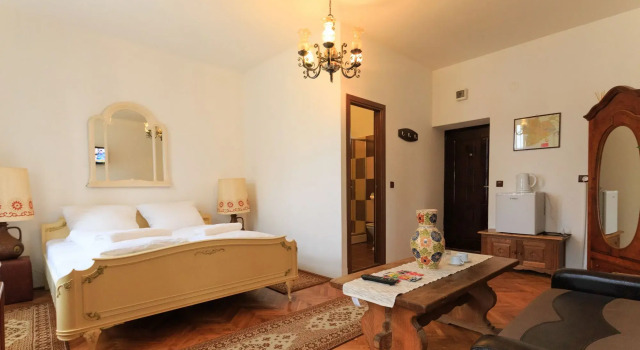 Göllner Central Haus, Varaa Hotelli Sibiu Old Town 