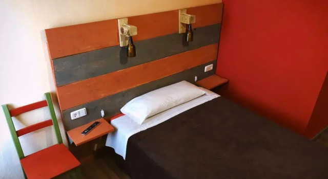Hotel La Gerencia, Book Hotel Hotels in Aragon with Parking, Parking