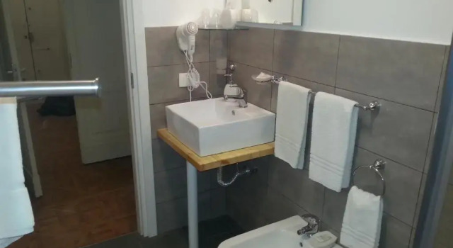Трёхместный номер Comfort Umberto House Catania