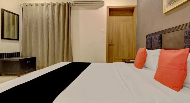 Hotel Triveni by OYO Rooms
