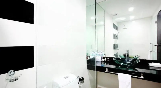 Двухместный номер Standard One World One Home Naiharn Hotel