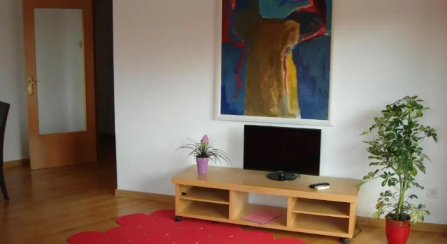 Апартаменты New & Sunny Apartment