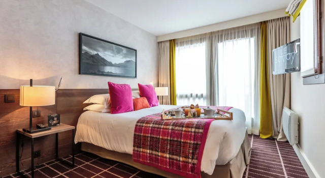 Полулюкс Hotel Le Savoy