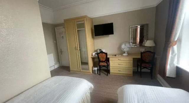 Четырёхместный номер Standard Mansfield Lodge Hotel Ltd