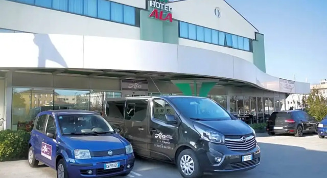 ALA Hotel, Book Hotel Hotels in Treviso with Parking, Parking