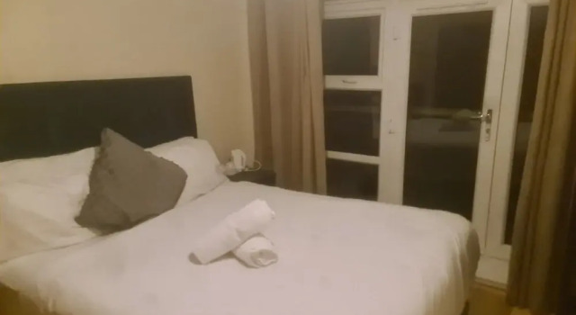 Remarkable 1-bed Apartment in Romford