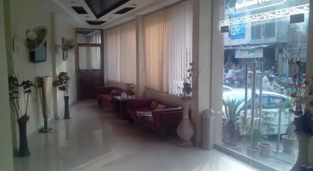 Al Noor Hotel, Buchen Sie Hotel Faisalabad Punjab Region