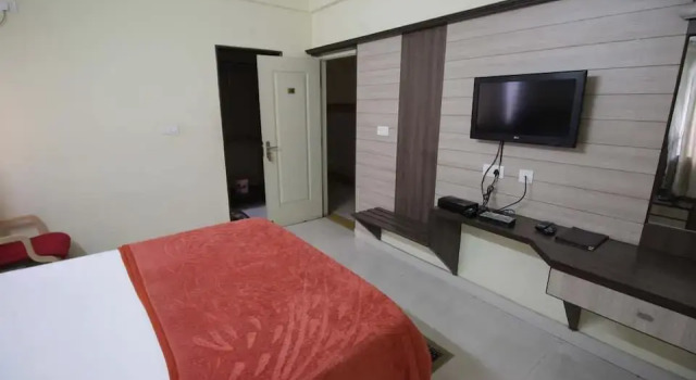 Hotel Mysore Gateway