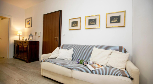 Casa Del Lago in Desenzano del Garda, Забронировать Апартаменты/квартира Дезенцано-дель-Гарда озеро Гарда