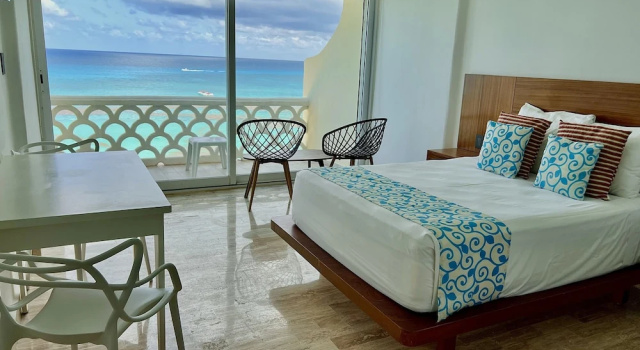 Номер Standard с балконом и с красивым видом из окна Ocean View Apartments