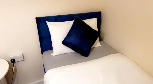 Impeccable 1-bed, Sleeps 2, Free Parking, Забронировать Дом для отпуска Понтефракт 