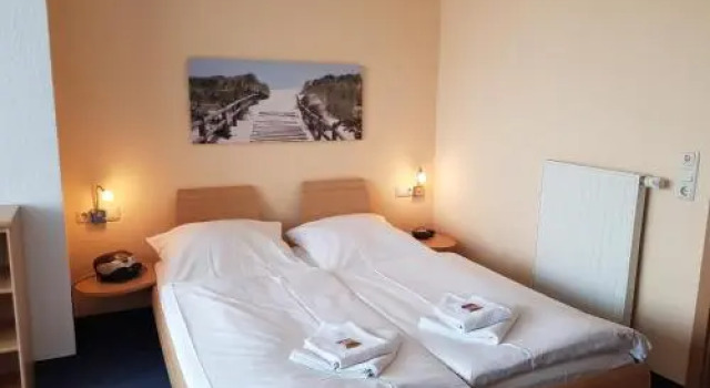 Studio 20 Residenz Seeblick, Забронировать Апартаменты/квартира Отели Остзебад-Зеллин с парковкой, рядом с Зеллинский музей янтаря, Парковка