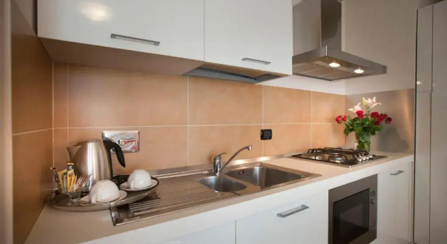 2 makuuhuonetta Huoneisto parvekkeella Residence Calissano