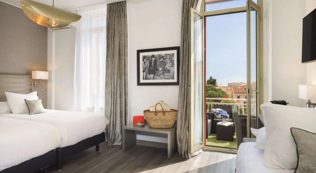 Трёхместный номер Deluxe Best Western Hôtel des Orangers Cannes