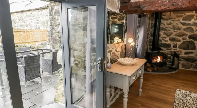 Beudy Bach, Book Feriehus Llanbedr Snowdonia