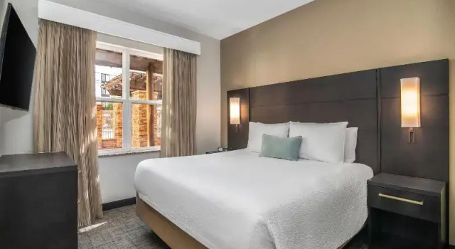 Двухместный люкс c 1 комнатой Residence Inn Phoenix Glendale Sports & Entertainment District