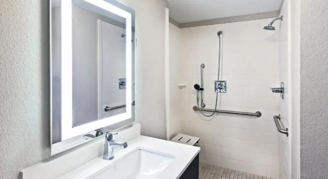 Номер Standard Holiday Inn Express New Orleans East by IHG