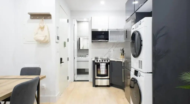 Апартаменты 78 2A Brand new 1BR Prime UES WD in Unit