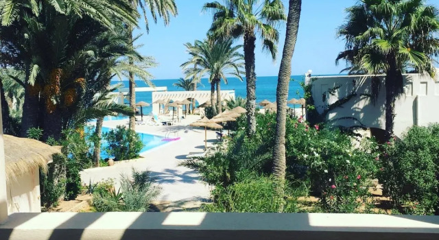 Четырёхместный семейный номер Standard c 1 комнатой Hotel Zita Beach Resort