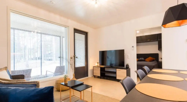 Apartment Tuomenkartano B1 iso huoneisto saunalla Kalajoki, Забронировать Апартаменты/квартира Отели Северной Остроботния с парковкой, Парковка