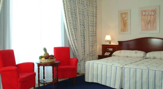 Номер Superior Hotel Gran Legazpi