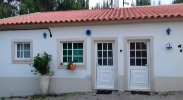 Studio in Nazaré, With Pool Access, Furnished Garden and Wifi - 7 km F, Rezervovat Hotel Hotely v Oeste s parkováním, Parkování