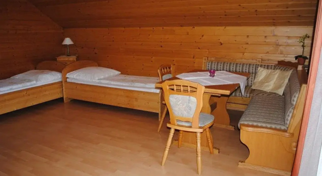 Gästehaus Lindermuth, Забронировать Отель Отели Прессеггер-Зе с парковкой, Парковка