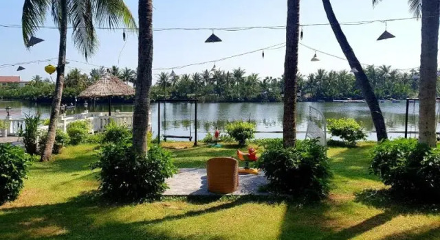 Четырёхместный номер Standard с балконом River Beach Resort & Residences
